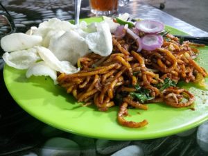 tempat makan enak di kota Medan | Mie Aceh goreng favorit
