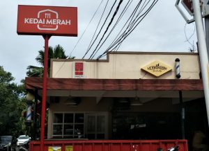 tempat ngopi murah di Jakarta, Kedai Merah