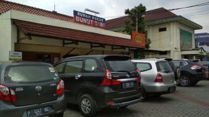 tempat makan enak di bawah 100 ribu di Bogor, RM Bunut Sari di Jalan Merdeka