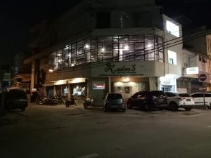 tempat makan steak murah di Medan, Raden’s Crispy Steak and Spicy Chicken