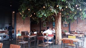 cafe asyik di Bogor,Two Stories & Level 03