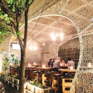 tempat hangout sosialita di Bandung Hummingbird Eatery, tempat hangout sosialita di Bandung
