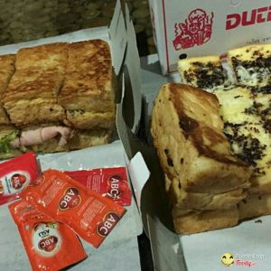 Roti Bakar Duti, tempat makan roti panggang di Bandung, Anakkota.com