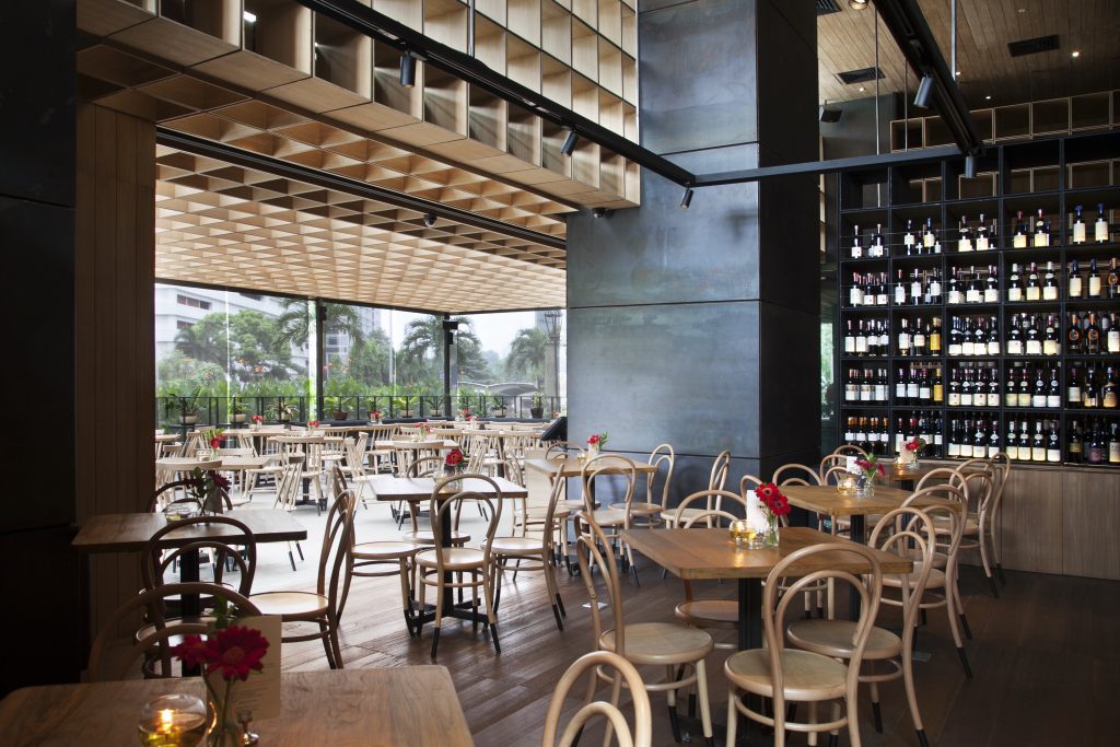 Tempat NgeWine Enak di Jakarta Paling Nyaman, Bikin Betah! [INFO 2018]