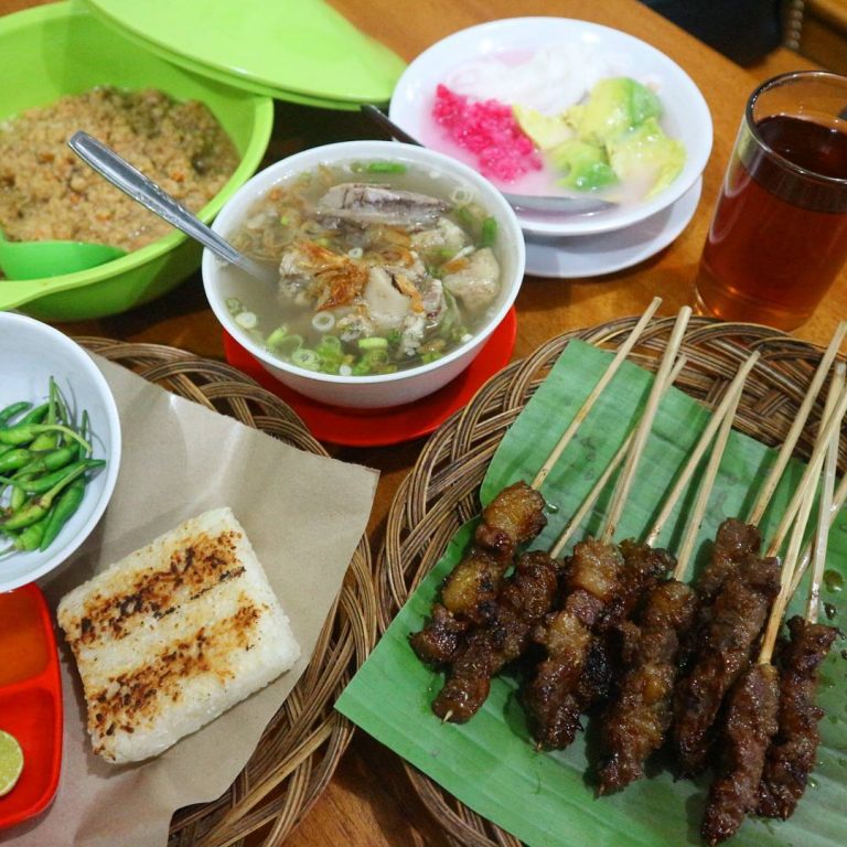 Sate Maranggi di Bogor yang Lebih Hits Dibanding Sate Taichan [TERUPDATE]