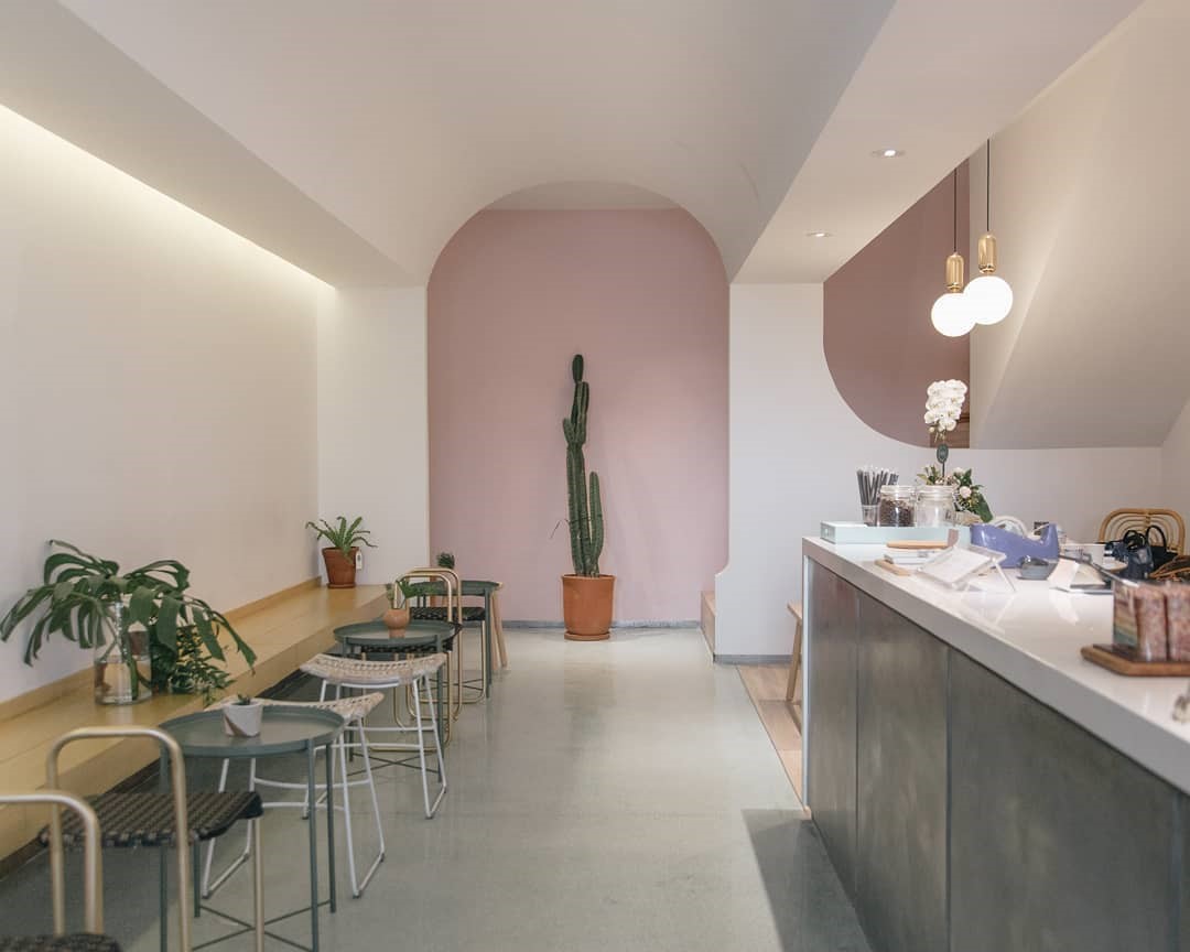 Cafe Bernuansa Pink di Sekitar Jakarta Yang Bikin Gak Mau